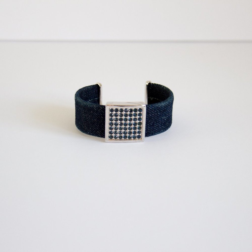 Used SWAROSKI Blue Cristal Jeans Cuff Bracelet Women